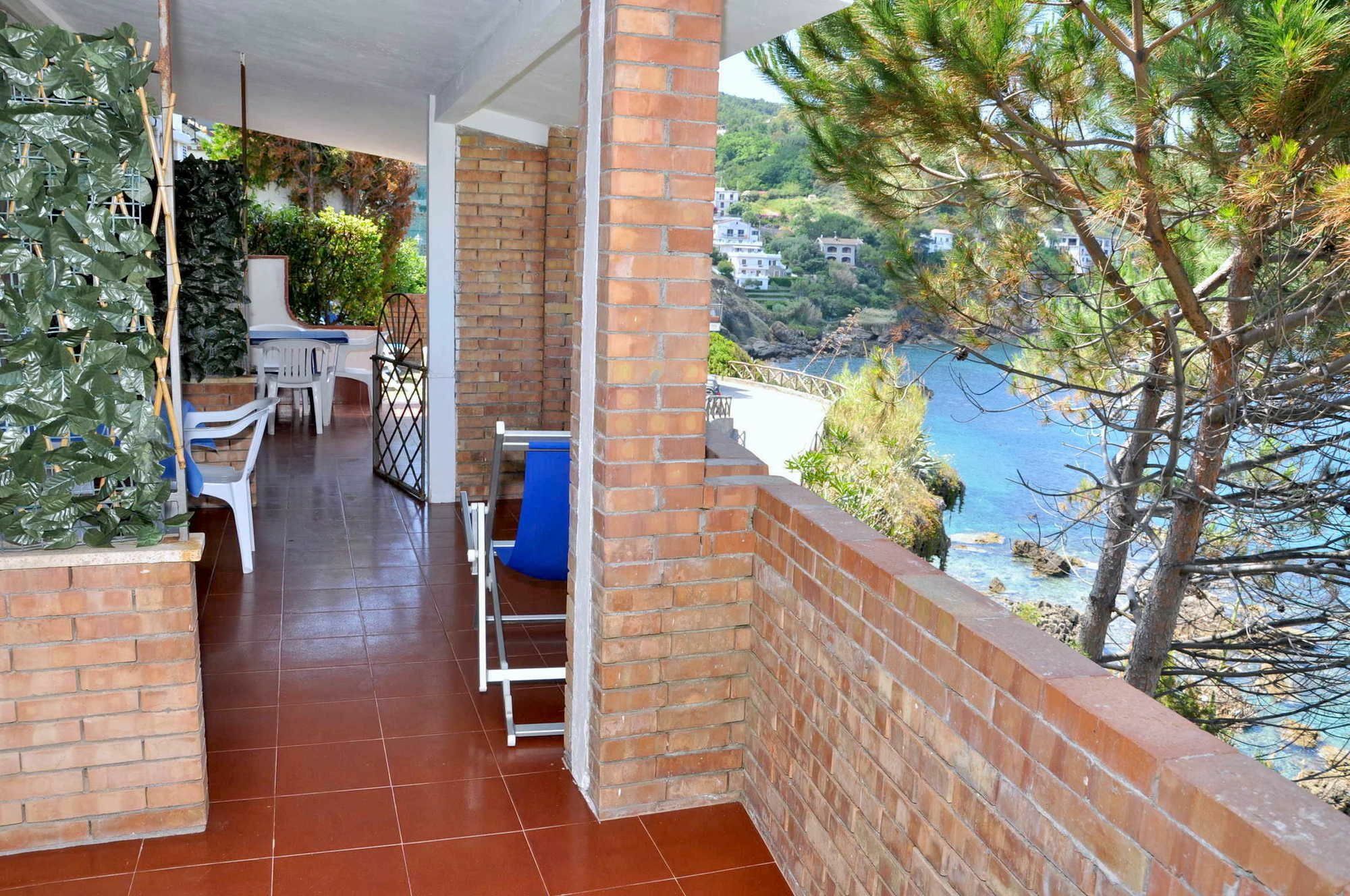 B&B Residence Eco Del Mare Palinuro Exterior photo